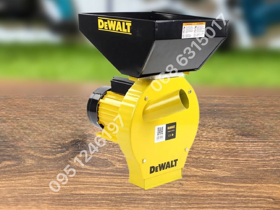 Зернодробилка DeWalt DWS 4200 кормоизмельчитель 300 кг/ч 4,2 кВт