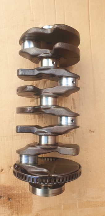 Коленвал Audi Q5 80A 2.0 TFSI DAYB