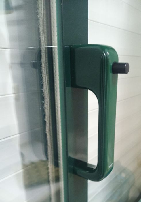 Janelas de aluminio vidro duplo de correr cor verde