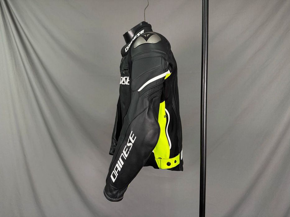 Мотокуртка Dainese, Alpinestars, Revit Racing 3