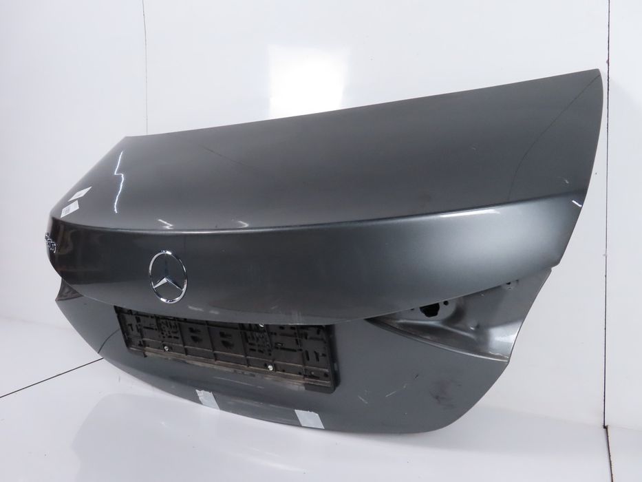 Tampa Da Mala Usado / Original Mercedes-Benz C-Class (W206)