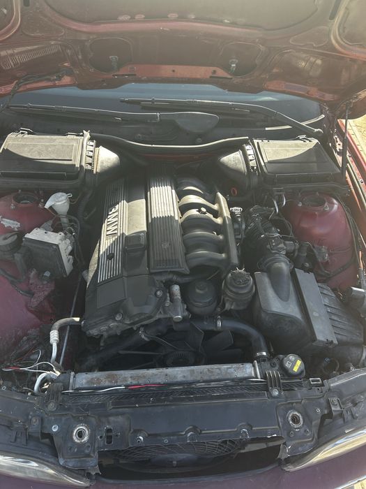 Продаю BMW E39 м52в25