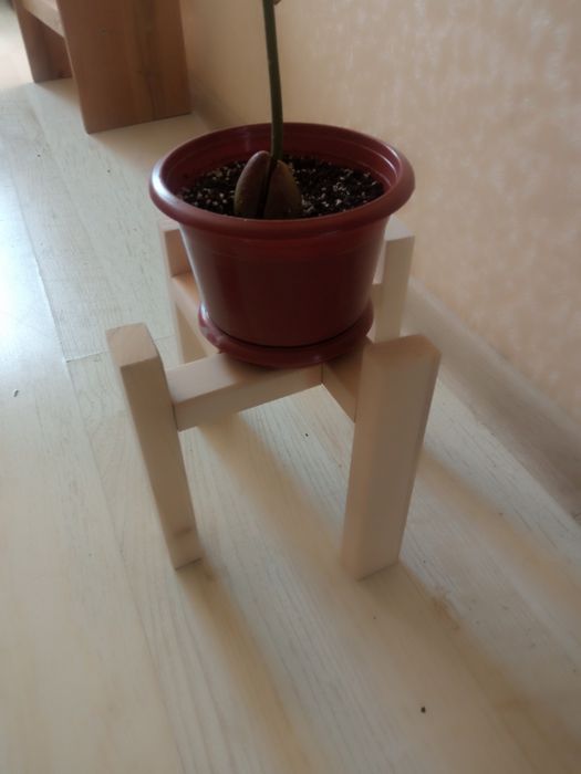 Подставка для цветов