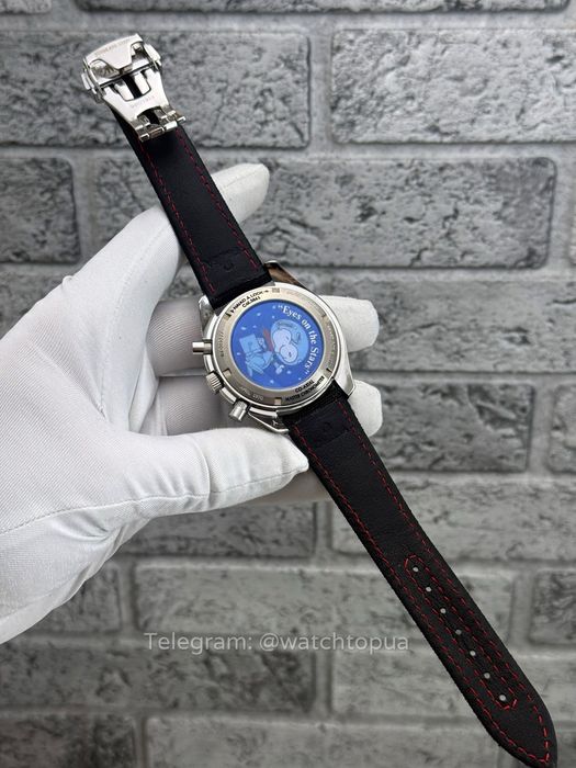 Годинник Omega Speedmaster Dark Dial Snoopy Edition Омега