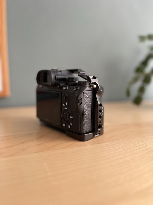 Sony A7 III body - zadbany + klatka
