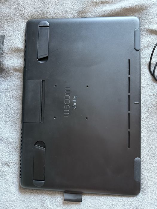 Tablet Graficzny Wacom Cintiq DTK-1660, 15,6” Full HD