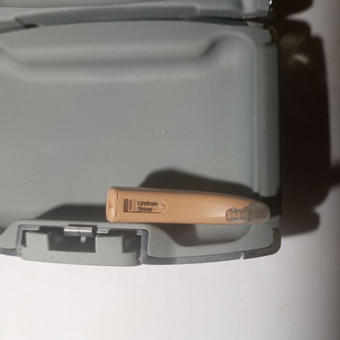 Слуховой аппарат Unitron Shine новый оригинал