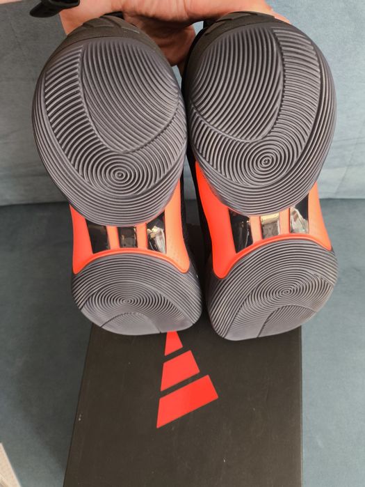 Buty do koszykówki Adidas D.O.N. Issue 6 rozmiar 43