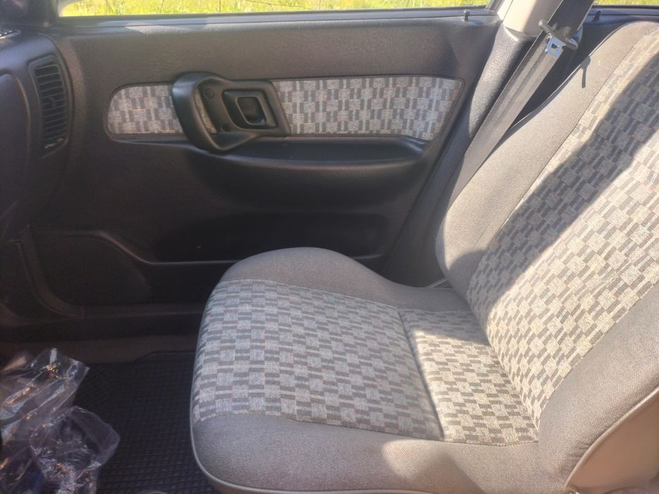 SEAT ibiza 1.2  5 portas