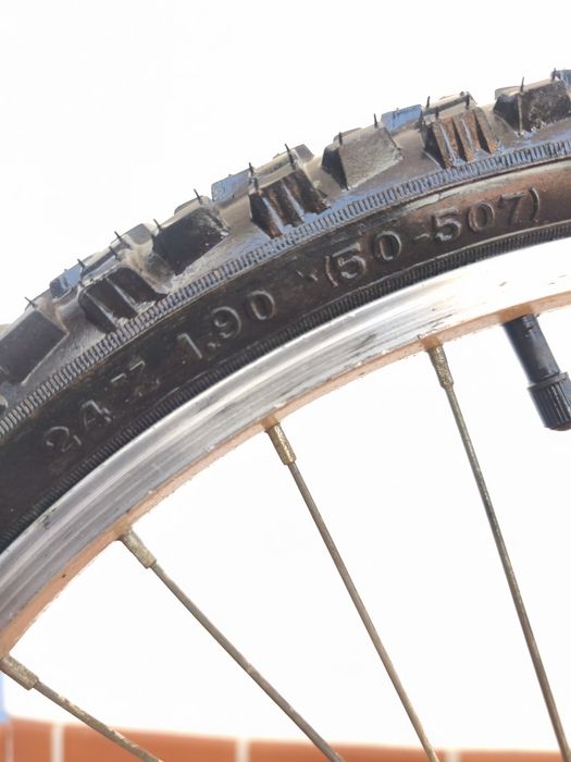 Bicicleta IBA, em bom estado