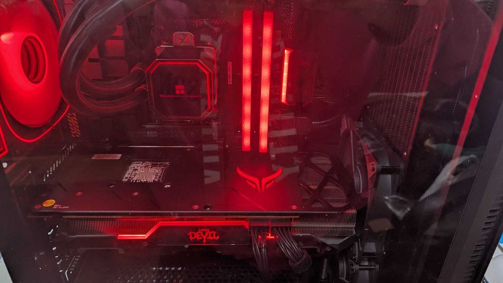 Amd Radeon 5700 XT 8gb Placa Grafica