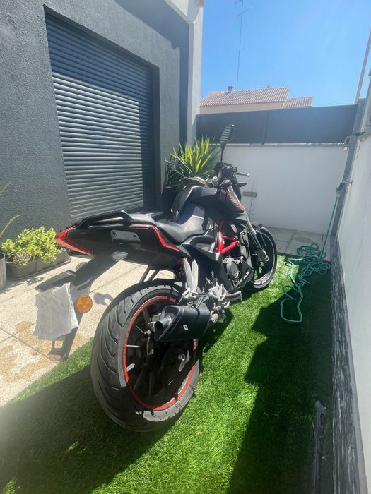 Mota Benelli BN 251