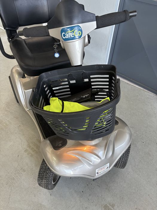 Cadeira eletrica mota para idosos Careco