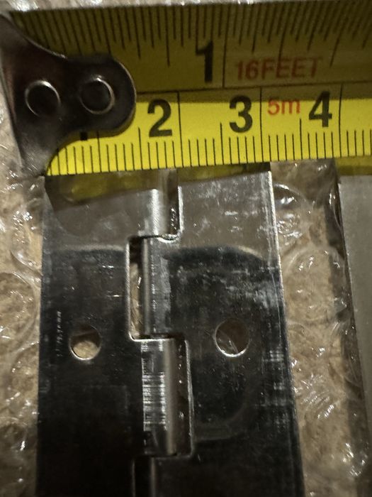 Петля рояльна з полірованоі нержавіючоі сталі, довжина 1,8 метра