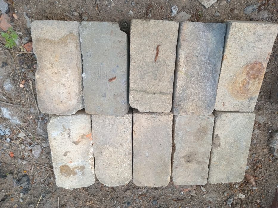 Кирпич огнеупорный