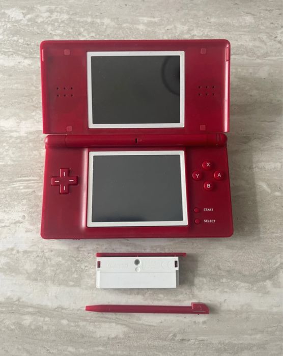 Nintendo DS Lite Mario
