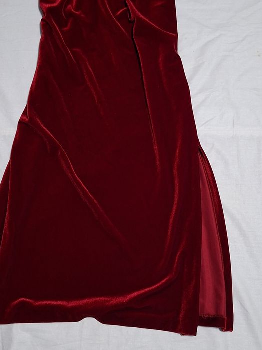 Сукня бахотна , червона Zara