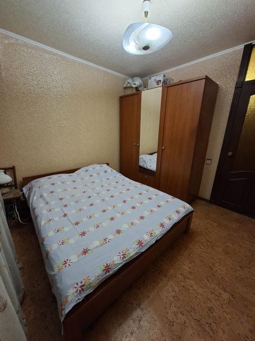 Продам 2 квартиру м.Студентческая ул.Валентиновская д.7