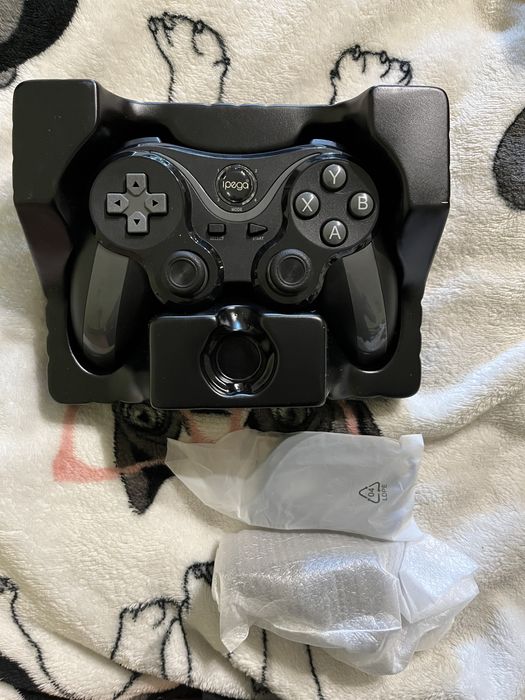 Продам бездротовий ігровий контролер