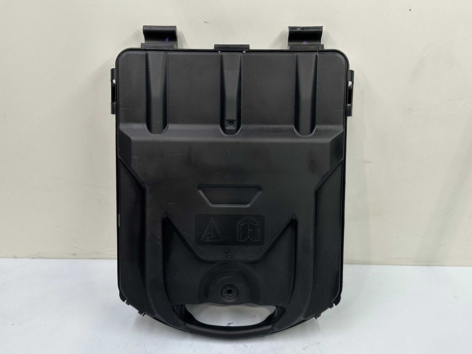 Kit Ferramenta do Pneu suplente Opel Vivaro (2018)