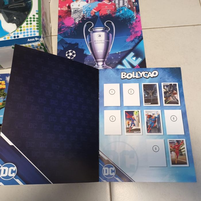 Conjunto de vários brinquedos