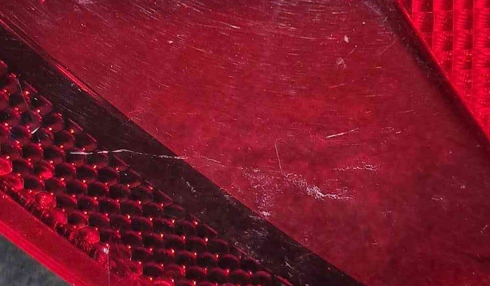 Farolim da Mala Direito - SEAT LEON