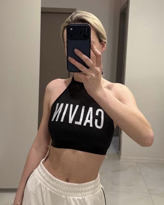 Спортивний топ верх до купальника Calvin Klein