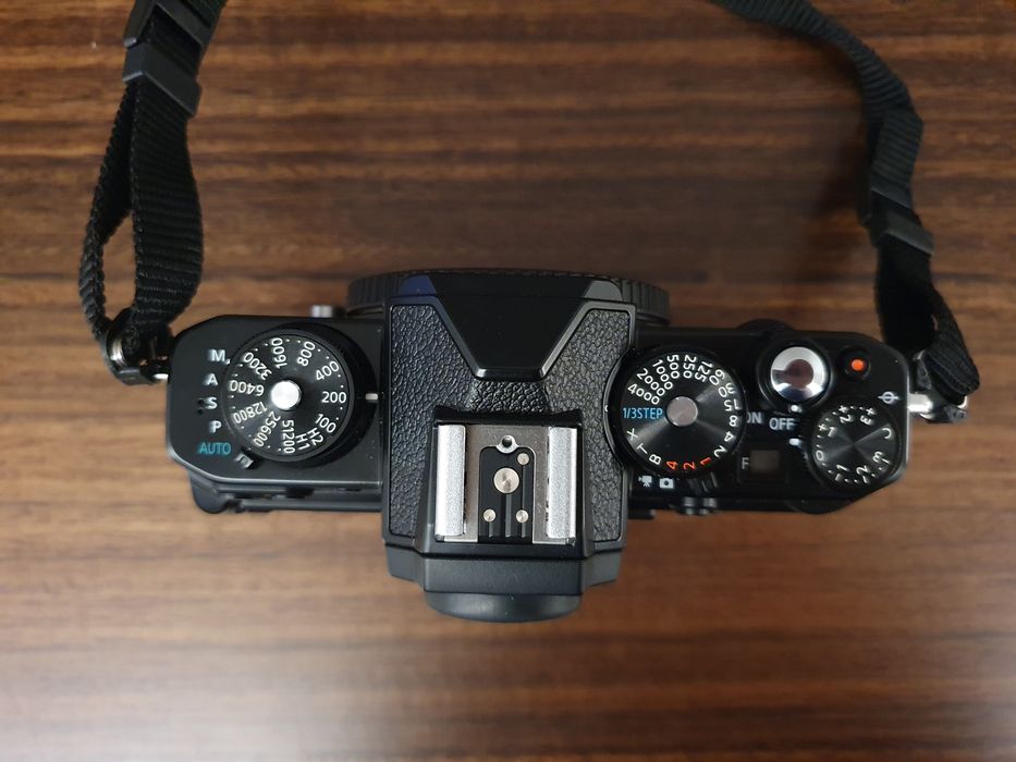 Câmara Nikon Zfc black edition como nova