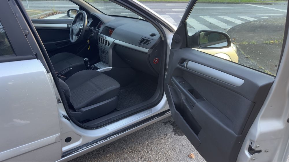 Opel astra 1.7cdti 125cv / 139mil klm reais