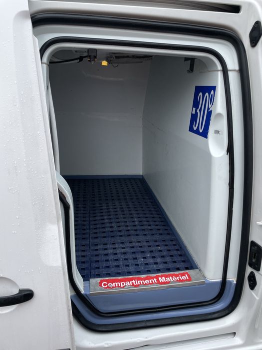 Volkswagen Caddy рефрижератор