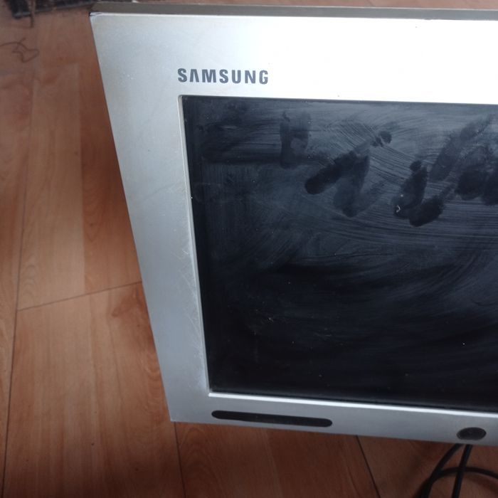 Монитор компьютера Samsung SyncMaster 171P 17"