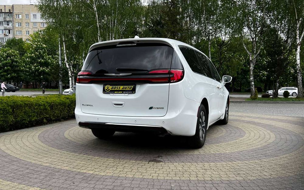 Chrysler Pacifica 2022