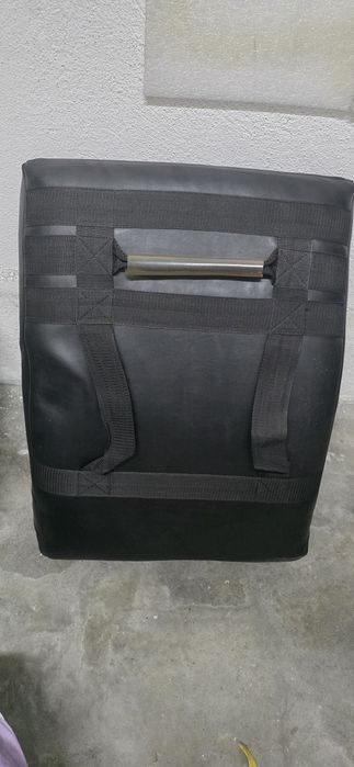 Material de Combate: Saco de Boxe Domyos + Escudo de Impacto Kohler