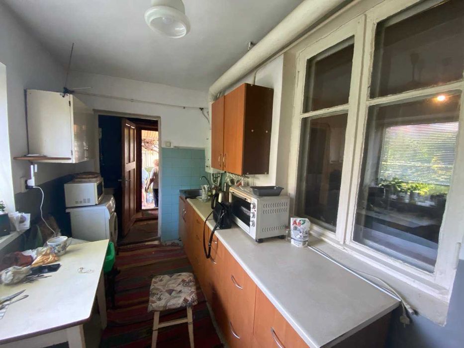 Частина будинку, 3 кімнати, 2 гаража, район Можайського