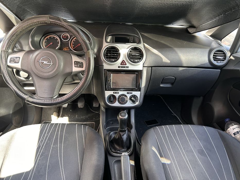 Opel Corsa — fotografia 5