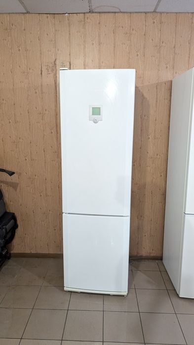 Холодильник Liebherr