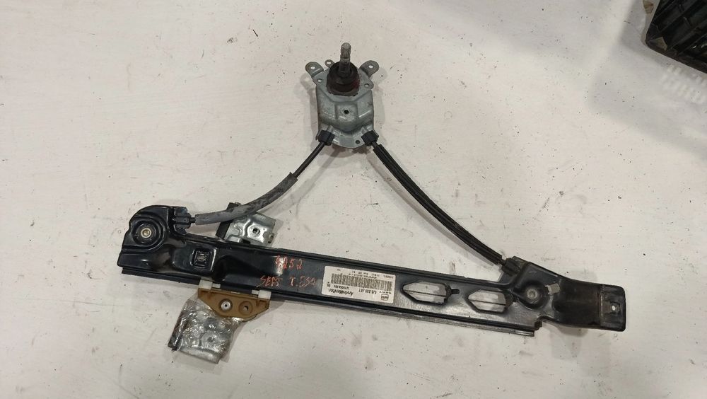 Elevador vidros trás esquerdo SEAT Ibiza IV ST (6J8, 6P8)