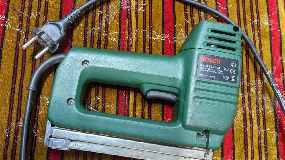 Bosch PTK 19E zszywacz elektryczny taker