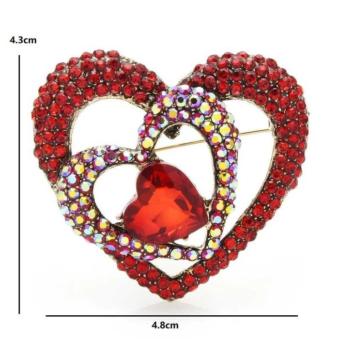 Брошь  влюбленное сердце