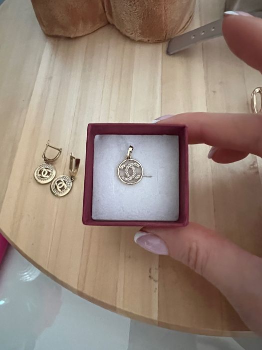 Złota przywieszka 585