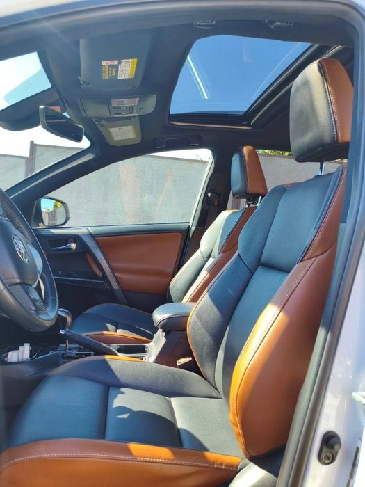 Продам Автомобіль RAV 4 SE