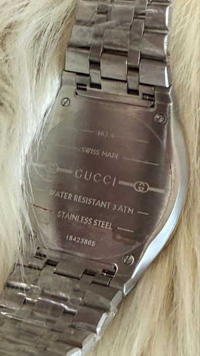 Gucci Zegarek 25H