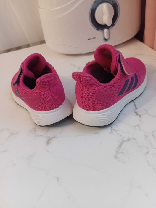 Adidas оригінал красовки