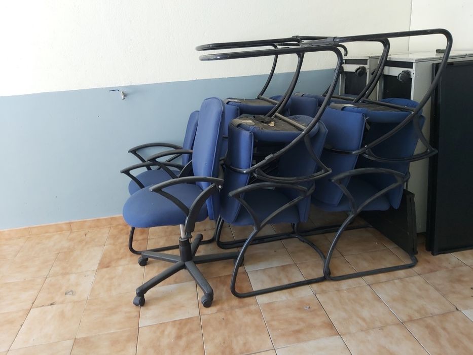 Cadeiras de escritorio porta gavetas