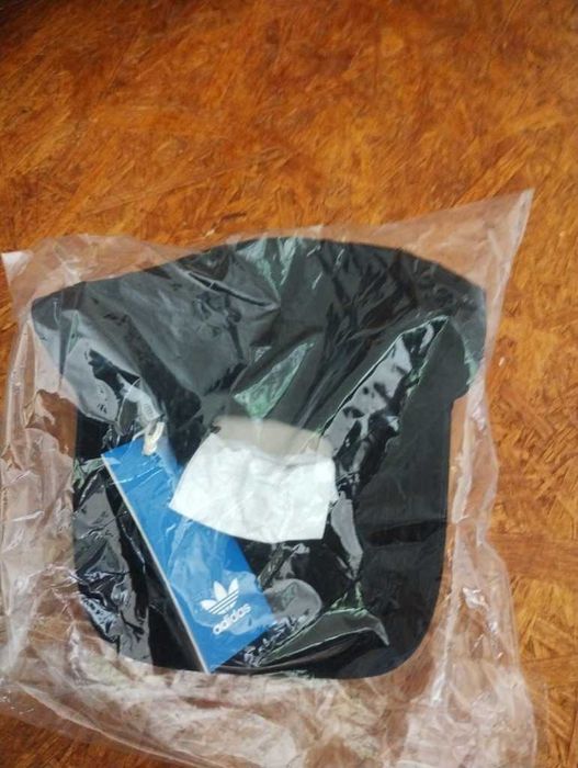 Czapka z daszkiem Aadidas Originals czarna rozmiar M/L