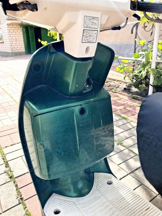 Скутер Yamaha mint
