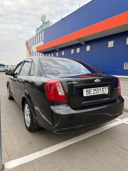 Продаю автомобіль
