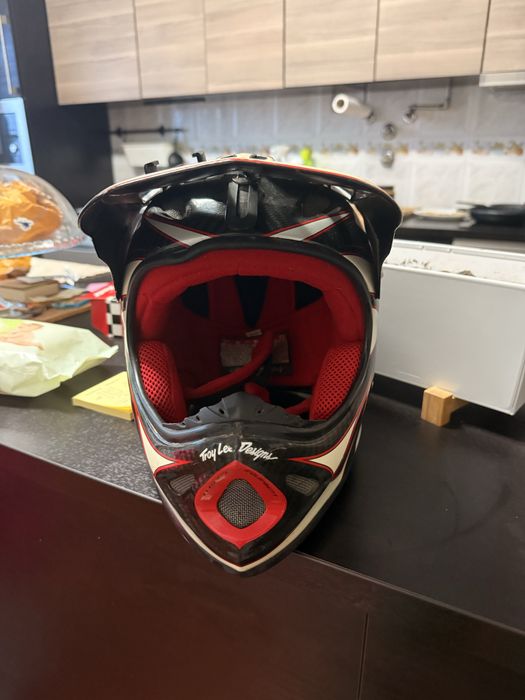 Capacete Downhill