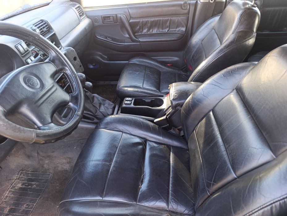 Продам OPel frontera-B