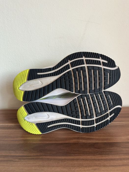Nike Quest 4 buty do biegania